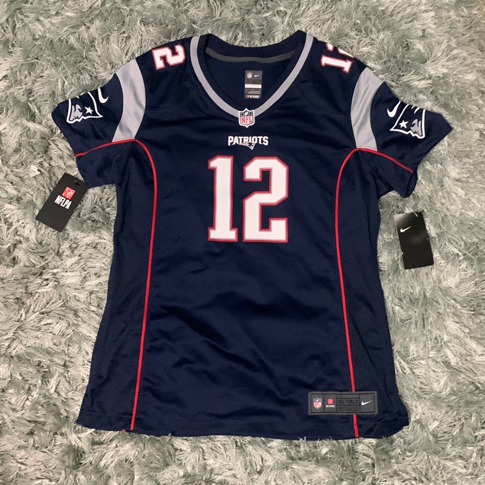Official Tom Brady number 12 patriots jersey (NEW), Nike/NFL brand, Size mens S